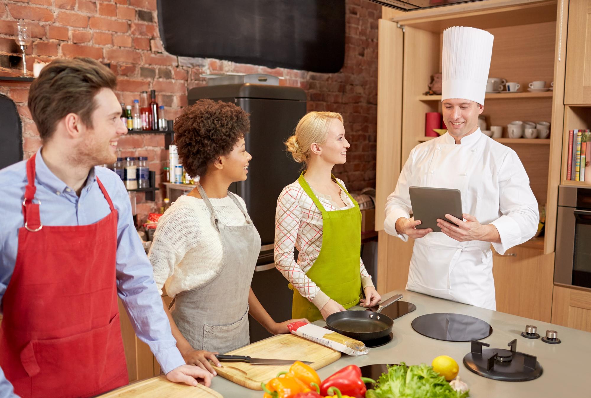 Workshop room with chef and students